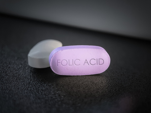 Cand se ia acidul folic: inainte sau dupa masa, seara sau dimineata?