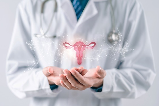 Terapia de substitutie hormonala la menopauza, intre beneficii si riscuri