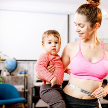 Mancare sanatoasa si usoara in perioada postnatala: Retete si idei
