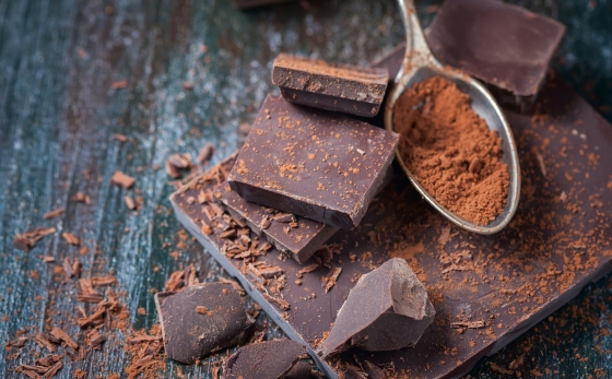 alimente-antiinflamatoare-ciocolata-neagra